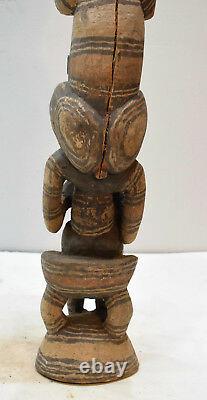 Papua New Guinea Statue Iatmul Kambot Village Bird Wood Statue