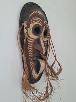 Papua New Guinea Tribal Ethnic Wooden Ceremony Mask