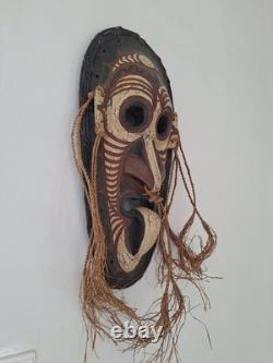 Papua New Guinea Tribal Ethnic Wooden Ceremony Mask
