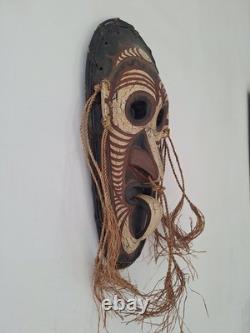Papua New Guinea Tribal Ethnic Wooden Ceremony Mask