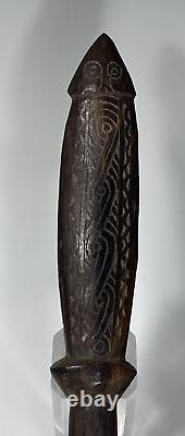Papua New Guinea Trobian Islands carved wood Massim Culture Ceremonial Club J