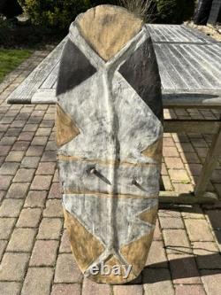 Papua New Guinea War Shield