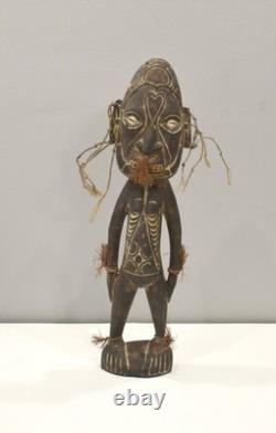 Papua New Guinea Wood Figure Ceremonial Mindimbit Village