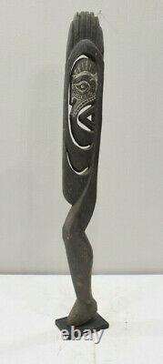 Papua New Guinea Wood Figure Yipwon One Leg