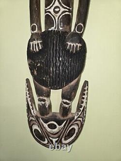 Papua New Guinea Wood Food Hook Latmul Tribe Carved Statue 27.5 In HEIGHT