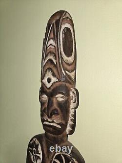 Papua New Guinea Wood Food Hook Latmul Tribe Carved Statue 27.5 In HEIGHT