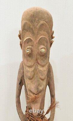 Papua New Guinea Wood Statue Middle Sepik River