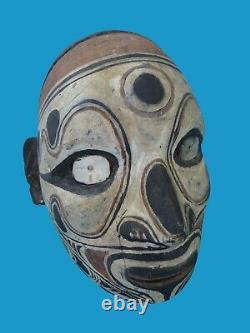Papua New Guinea Wooden Ancestor Skull