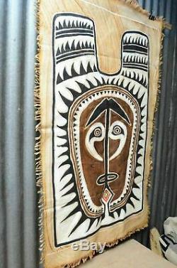 Papua New Guinea painting art tapestry Cloth hand painted Vintage 48x28 Tribal