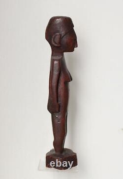 Papua New Guinea, very nice female figure