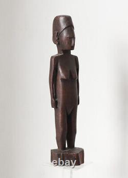 Papua New Guinea, very nice female figure