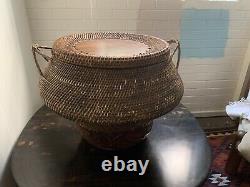 Papua new guinea Hand Woven Table, Basket, Secret Storage. Unique Beautiful