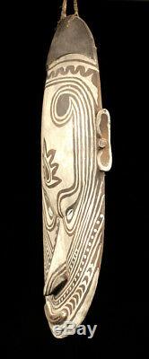 Papuan mask, sepik carving, papua new guinea