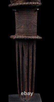 Peigne traditionnel, traditional comb, oceanic art, Papua New Guinea