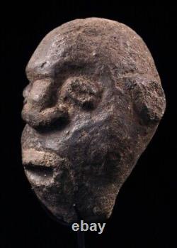 Pierre de fertilité, ritual stone, oceanic art, papua new guinea, tribal art