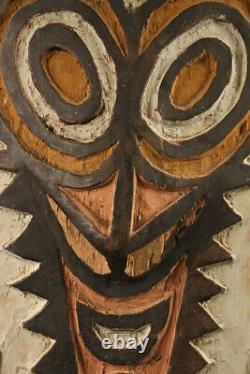 Planche votive, cult board, oceanic art, papua new guinea