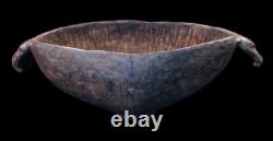 Plat en bois, wooden bowl, oceanic art, papua new guinea, tribal art, 63 cm
