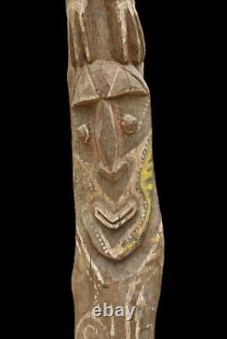 Poteau de case, house post, totem, oceanic art, papua new guinea