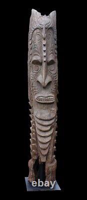 Poteau de case, house post, totem, oceanic art, papua new guinea