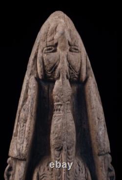 Proue de pirogue, canoe prow, Murik lakes, papua new guinea, tribal art