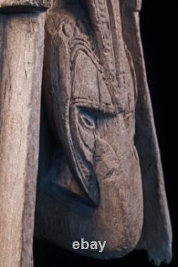 Proue de pirogue, canoe prow, Murik lakes, papua new guinea, tribal art