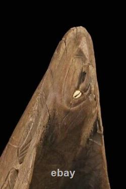 Proue de pirogue, canoe prow, murik lakes area, papua new guinea, oceanic art