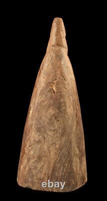 Proue de pirogue, canoe prow, murik lakes area, papua new guinea, oceanic art