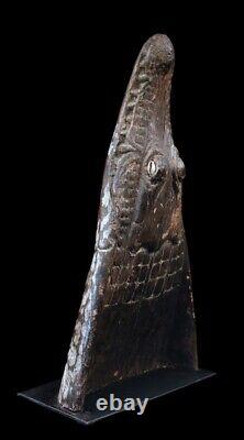 Proue de pirogue, canoe prow, sepik river, papua new guinea, tribal art