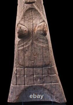 Proue de pirogue, canoe prow, sepik river, papua new guinea, tribal art