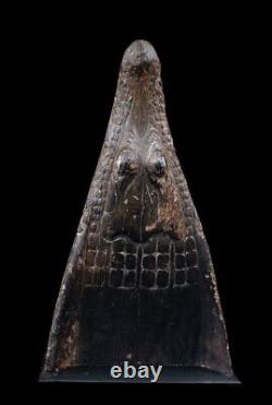 Proue de pirogue, canoe prow, sepik river, papua new guinea, tribal art