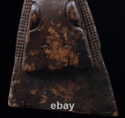 Proue de pirogue, canoe prow, sepik river, papua new guinea, tribal art