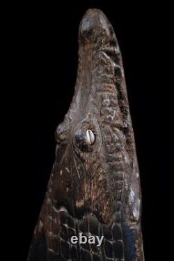 Proue de pirogue, canoe prow, sepik river, papua new guinea, tribal art