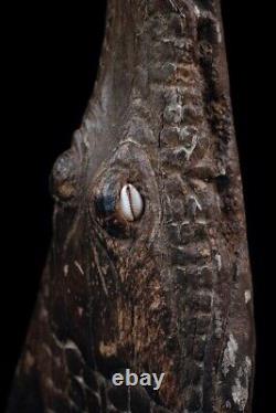 Proue de pirogue, canoe prow, sepik river, papua new guinea, tribal art