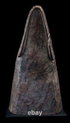 Proue de pirogue, canoe prow, sepik river, papua new guinea, tribal art, oceania