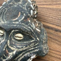 Rare Decorated Papua New Guinea Sepik River Turtle Shell Mask c1930s