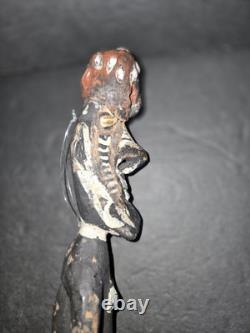 Rare Tribal Papua New Guinea Middle Sepik Oceanic Lime Ancestor Carving W Claw
