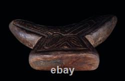 Repose tête, headrest, Papua New Guinea, oceanic art, tribal art, 21 x 7 x 10 cm