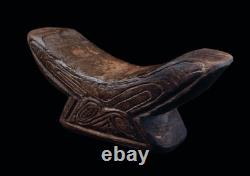 Repose tête, headrest, Papua New Guinea, oceanic art, tribal art, 21 x 7 x 10 cm