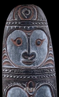 Ritual shield, cult board, papua new guinea, tribal art, oceanic art, 105 cm