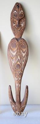 Sepik Basket Hook for hanging food or baskets, Papua New Guinea 1960s #tiki