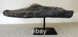 Sepik River Papua New Guinea Carved Canoe Prow, 13 inch on metal stand