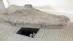 Sepik River Papua New Guinea Carved Canoe Prow, 17 inch on metal stand