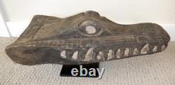 Sepik River Papua New Guinea Carved Canoe Prow, 18 inch on metal stand