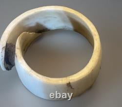 Set of 4 Opalescent Trocus Shell Bracelets Papua New Guinea Style