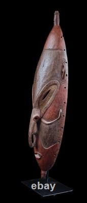Spirit mask, oceanic art, tribal art, Oceania, Papua New Guinea, sculpture 72 cm