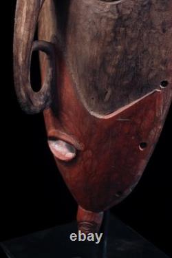 Spirit mask, oceanic art, tribal art, Oceania, Papua New Guinea, sculpture 72 cm