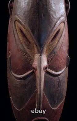 Spirit mask, oceanic art, tribal art, Oceania, Papua New Guinea, sculpture 72 cm