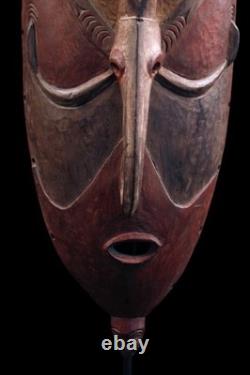 Spirit mask, oceanic art, tribal art, Oceania, Papua New Guinea, sculpture 72 cm