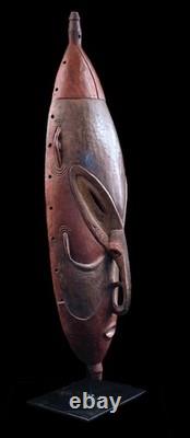 Spirit mask, oceanic art, tribal art, Oceania, Papua New Guinea, sculpture 72 cm