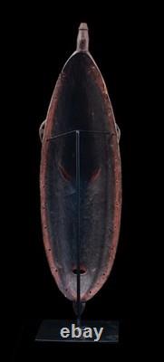 Spirit mask, oceanic art, tribal art, Oceania, Papua New Guinea, sculpture 72 cm